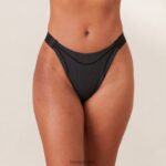 Lounge uurrettu mindful stringi musta alusvaatteet naiset D46R26451