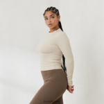 Lounge välttämätön pitkähihainen resoripaita kerma vaatteet naiset D46R26842 - Image 5